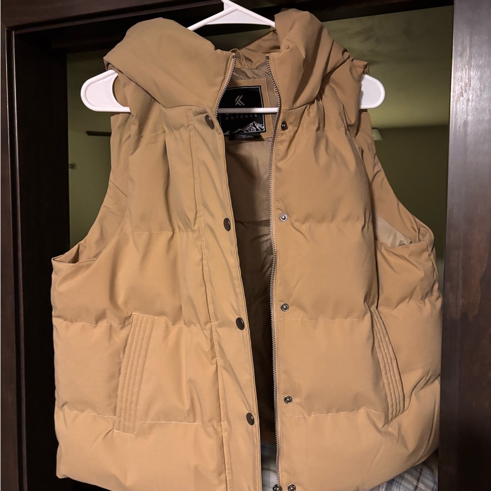 Kyodan Tan Outdoor Vest